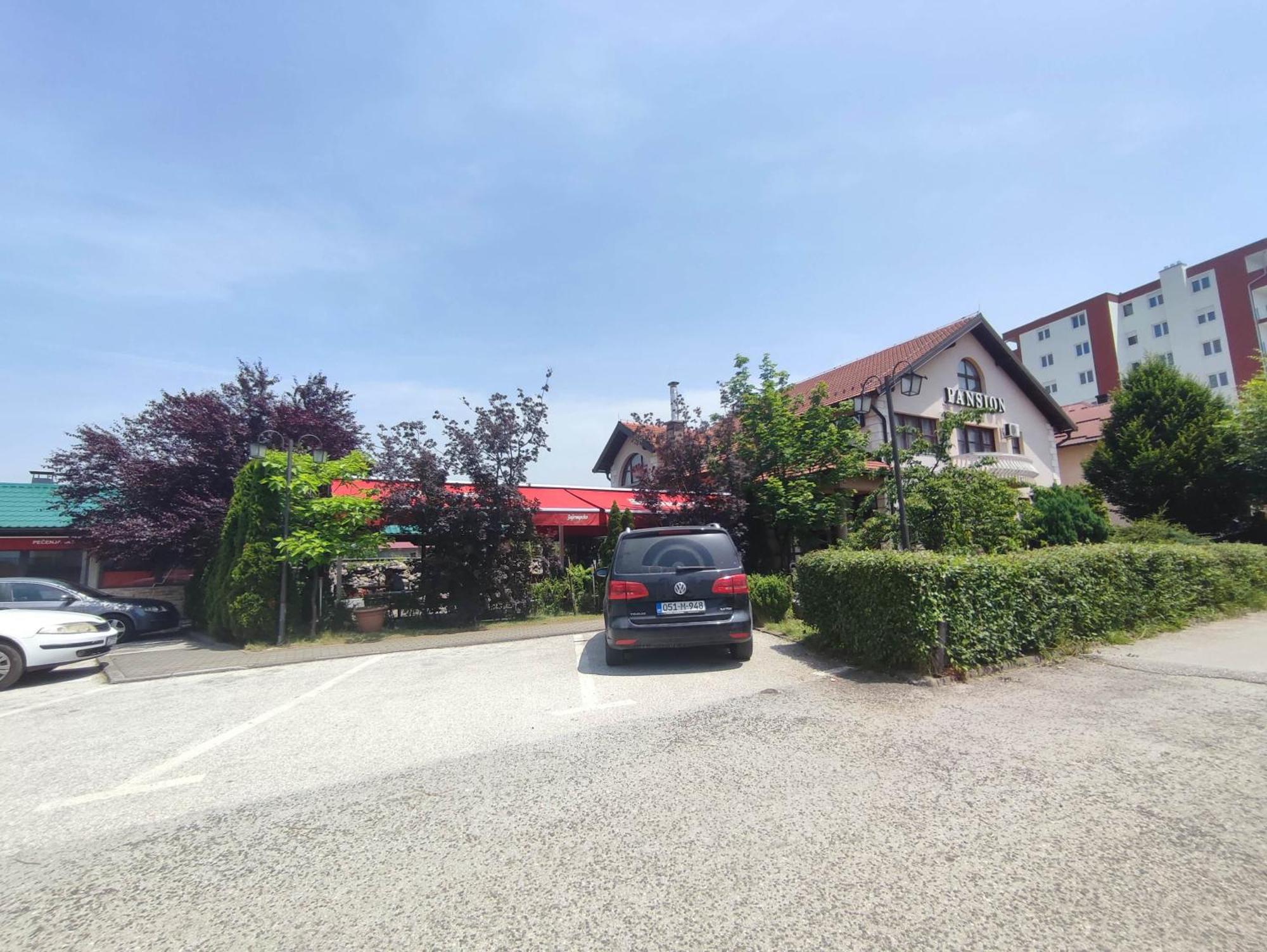 Bed and Breakfast Pansion Kamin Lukavica Экстерьер фото